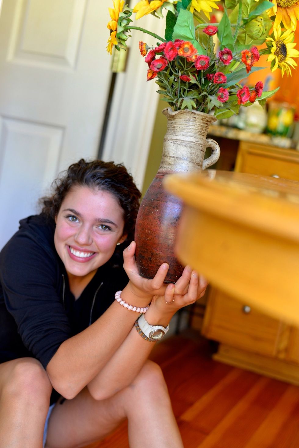 Here is my girl to hold the "flower back drop" ;))