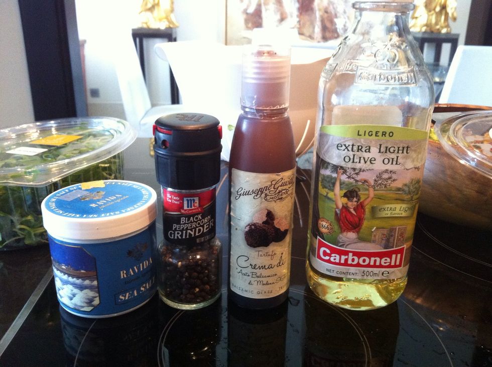 Here is my salad dressing ..capsicum have a distinctive flavor so just a simple balsamic reduction  sea salt and olive oil