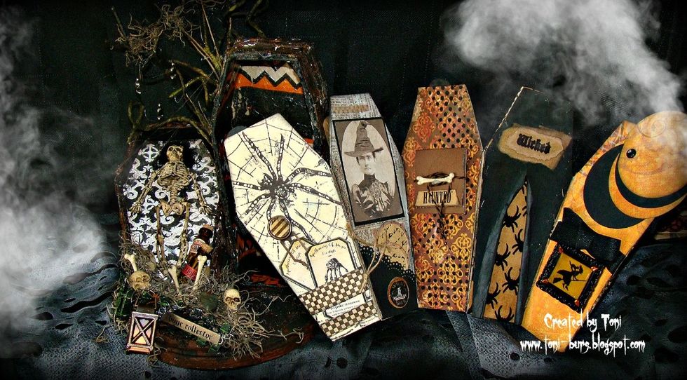 Here is one side of the mini album pages, The perfect size photos will be wallet size