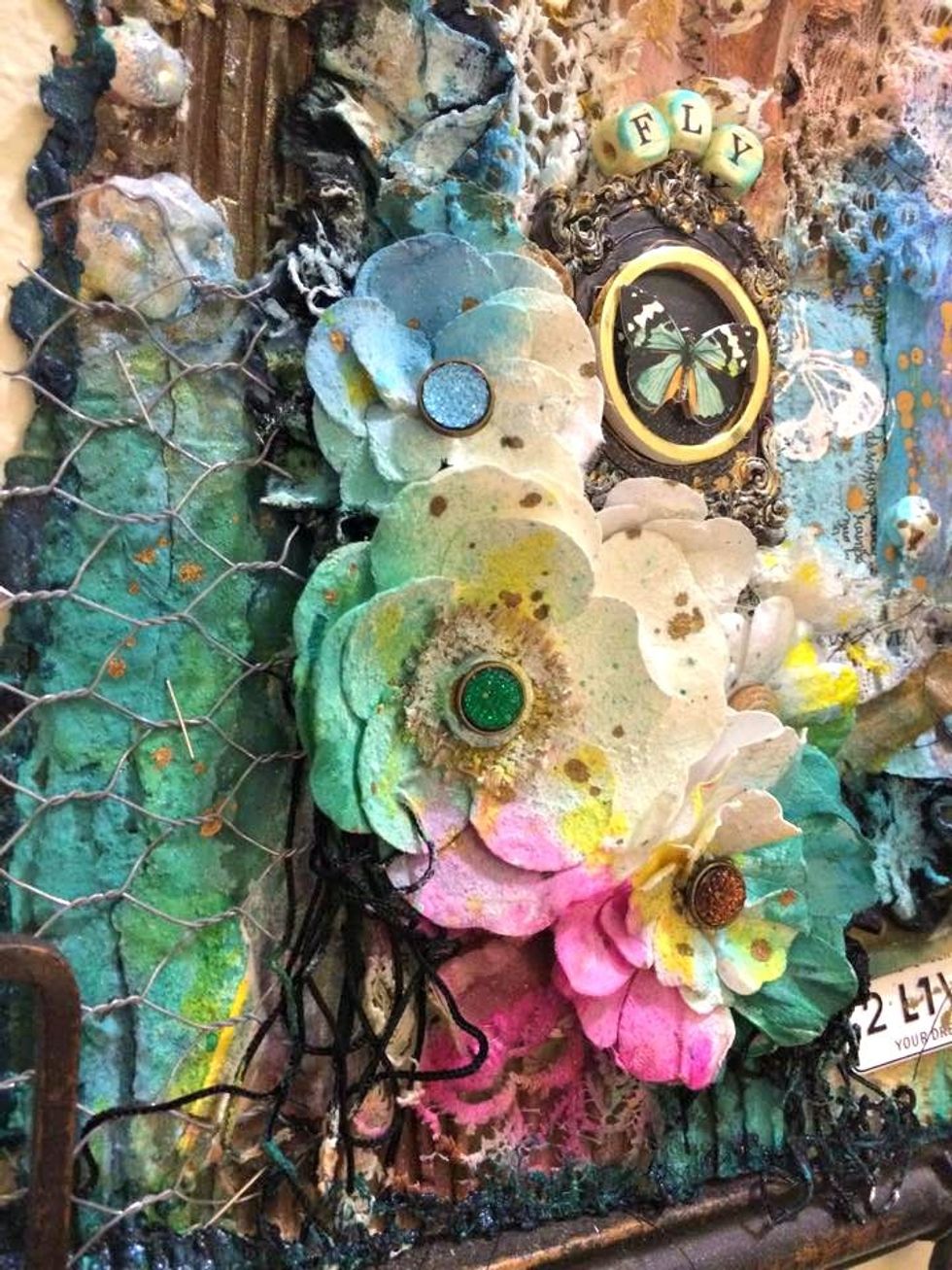 Here is the chicken wire on the left side of the project. I love all of these layers and after adding all of the AA Mists and products it looks so different than when I started. BEAUTIFUL...