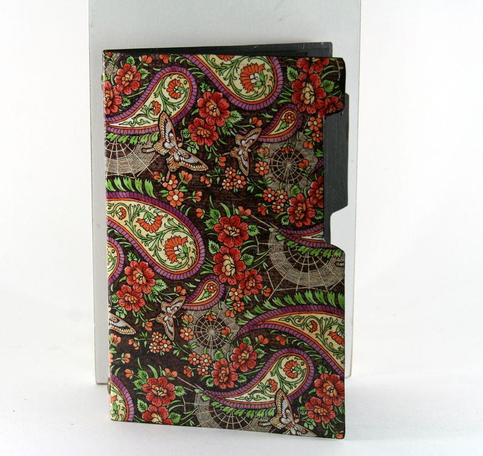Here is the little book closed. It will be a snap to cut the papers for the inside as the pages are all the same size. If you like a border like I do cut the papers to 3 3/8 x 5 7/8 inches.