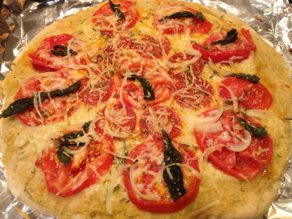 Here is the pizza I used the sauce for. Have plenty left over for spaghetti, Alfredo, linguini, ravioli, as a bread or chip dip, over eggs, in casseroles, whatever! Get funky with it!