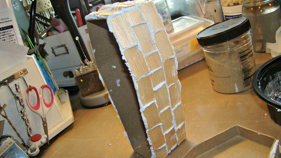 Here is what the finished coffin looks like.