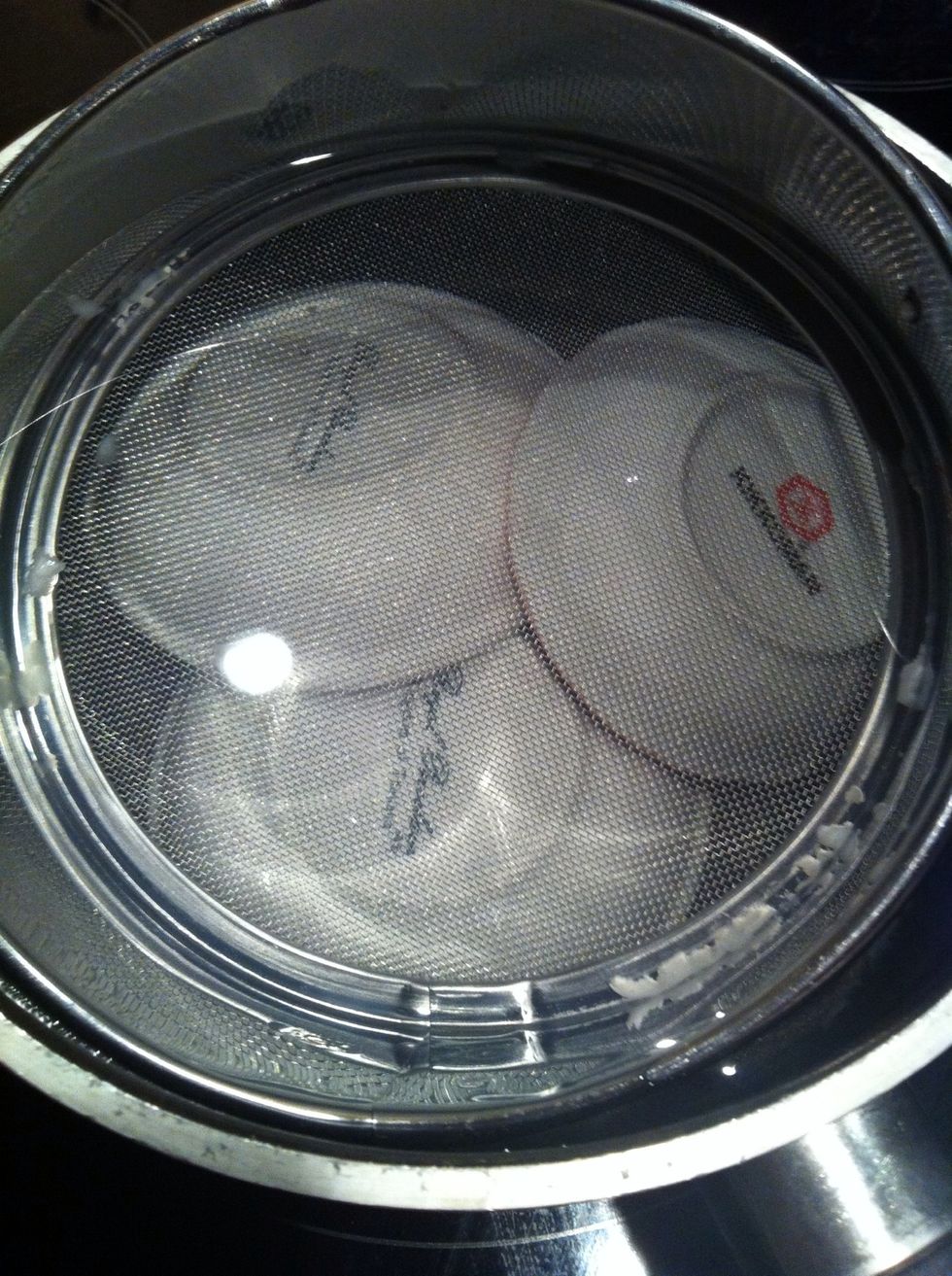 Here is what the pot now look like place ur egg there make sure the water cover ur egg