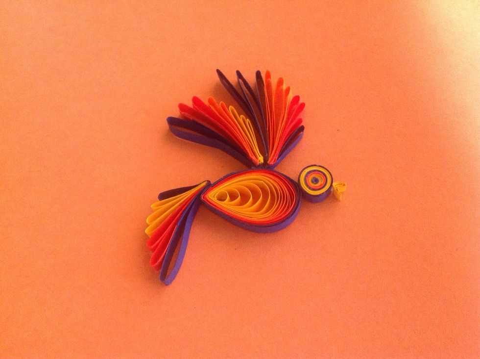 Here is wonderful paper quilling bird.... Please you my arts , like and put comment for me ... Thank you watch my arts ! Kisses ....