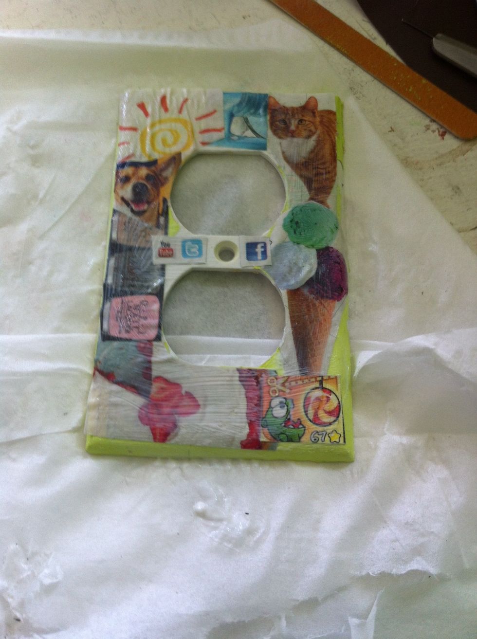 Here it is with all my stuff on it! I'll wait for it to dry