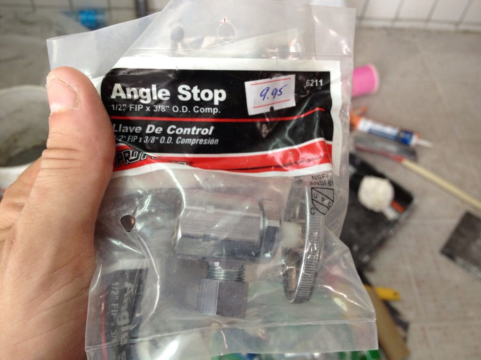Here's a brand new valve. That $9.95 on the package is in Belize dollars, which is a 2:1 exchange rate to USD, so that "$9.95" is really $4.48 USD. Your daily world culture lesion... Lesson* whatever.