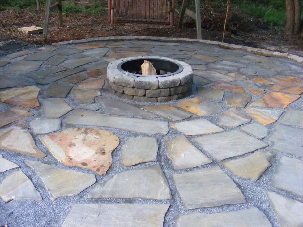 Here's a picture of the fire pit after I finished the flagstone patio.