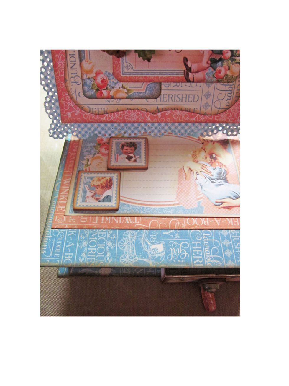 Here's a picture of the raised card resting on the inside chipboard.