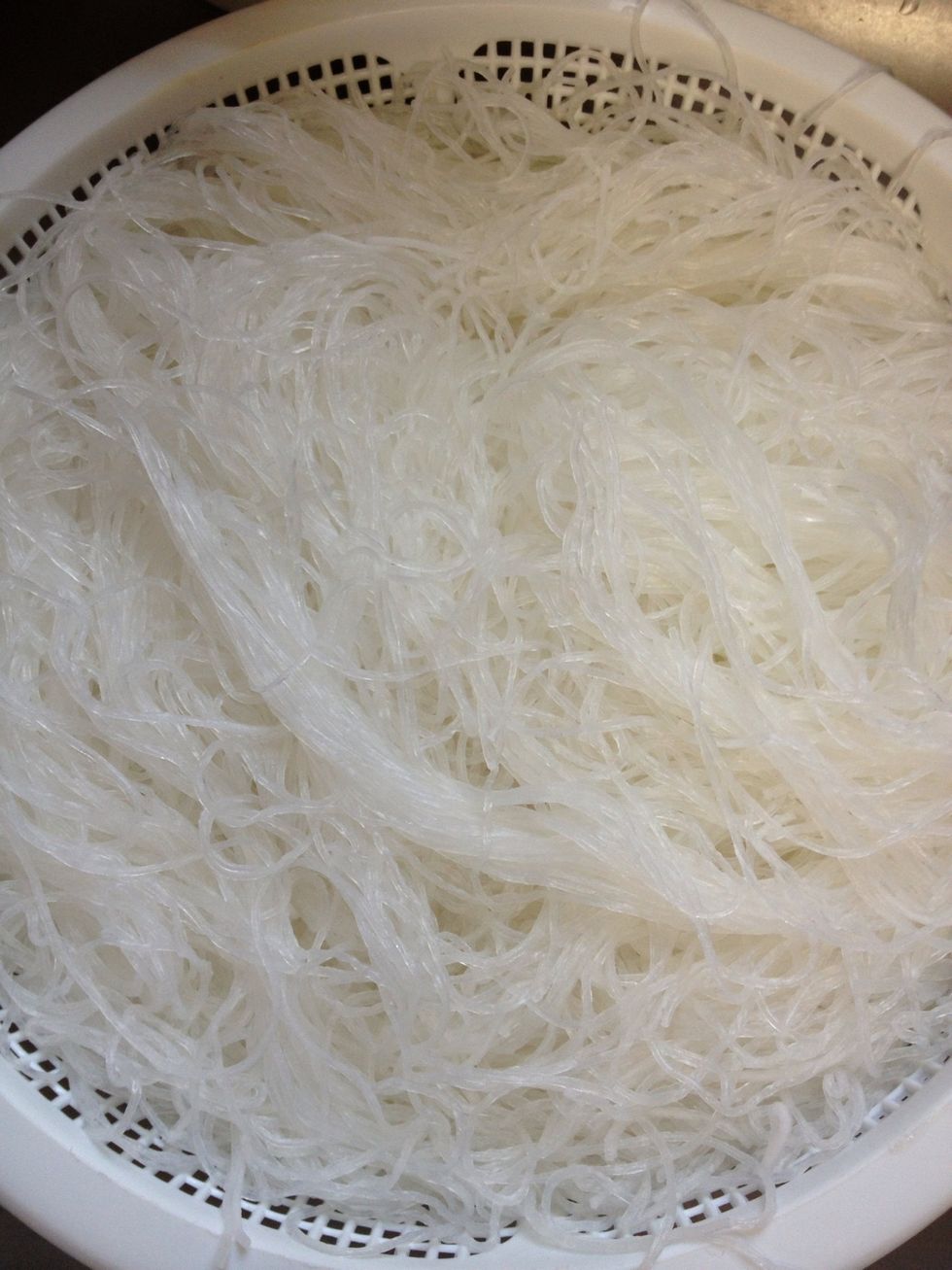 Here's how the noodles should look after being soaked in hot water for about 15-20min (depending on how hot your water is)....soft but not soggy and mushy