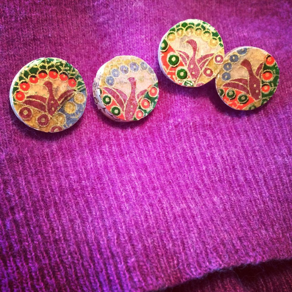 Here's my set of buttons ready to go!