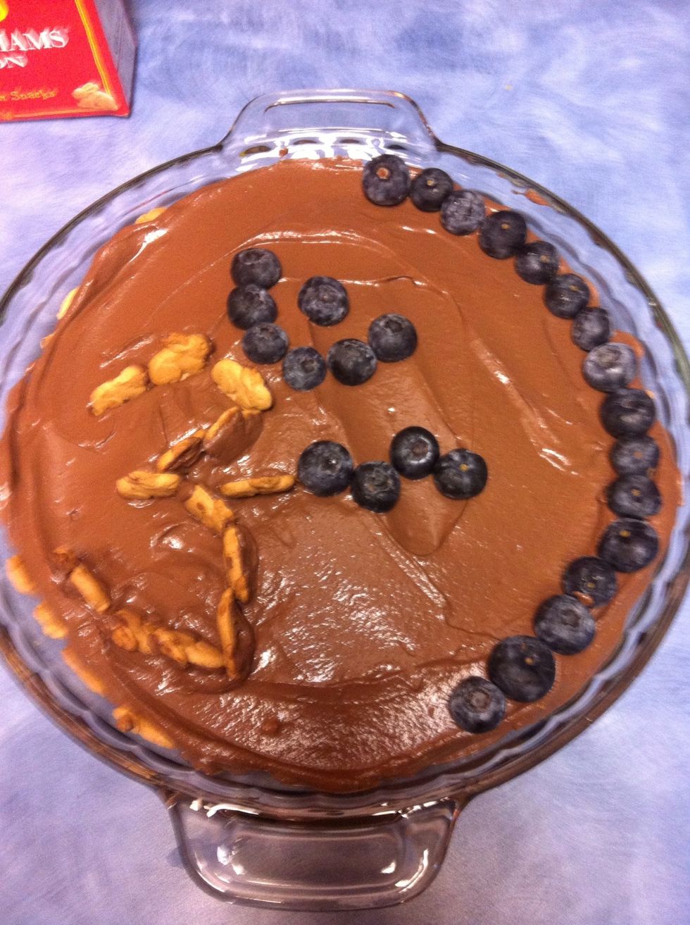 Here's our cheesy Om sign with blueberries. Not too creative but fun to make. Enjoy!!!! :)