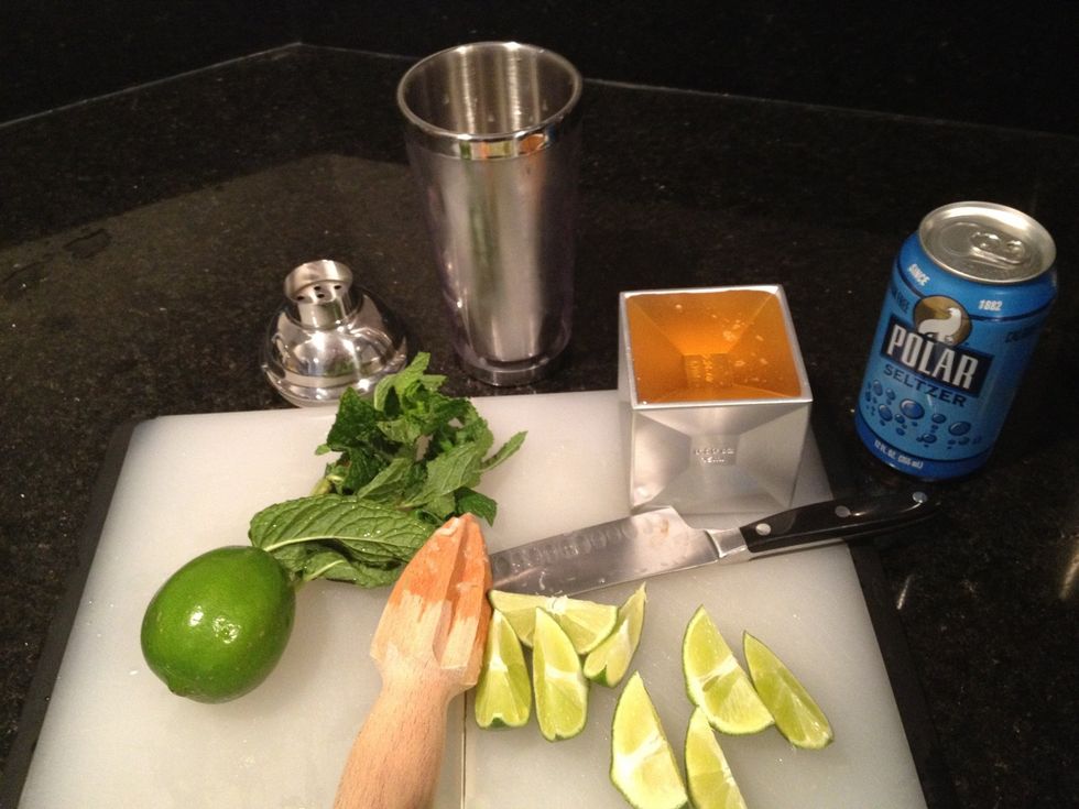 Here's pretty much everything you need to make 2 nojitos. I used 2.25 oz of agave, 20 mint leaves, a whole lime, and a little more than a can of seltzer.