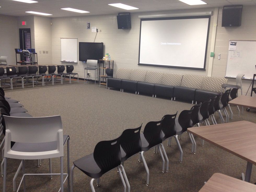 Here's the actual seating arrangement for all teams.