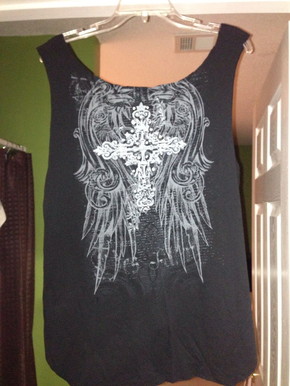 Here's the back--my favorite part of the shirt! \ud83d\ude4c