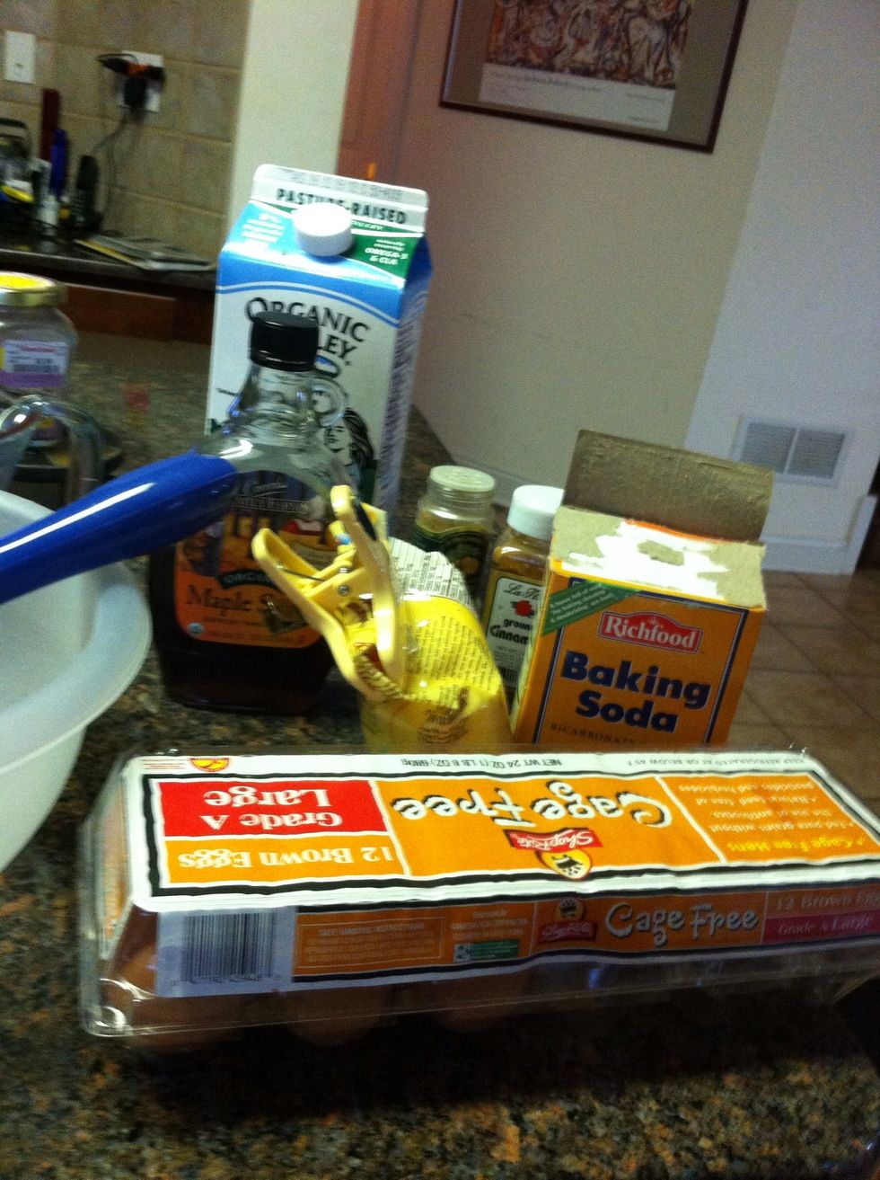 Here's the ingredients that you need: coconut milk (I ran out so substituted fat free), eggs, coconut flour, cinnamon, nutmeg, baking soda, & pure maple syrup.