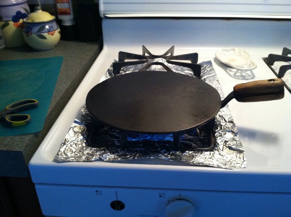 Here's the plaquita. Make sure it's nice and hot!