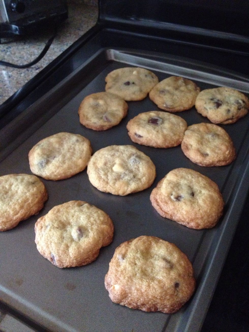 Here they are, ready to be put on a cooling rack.