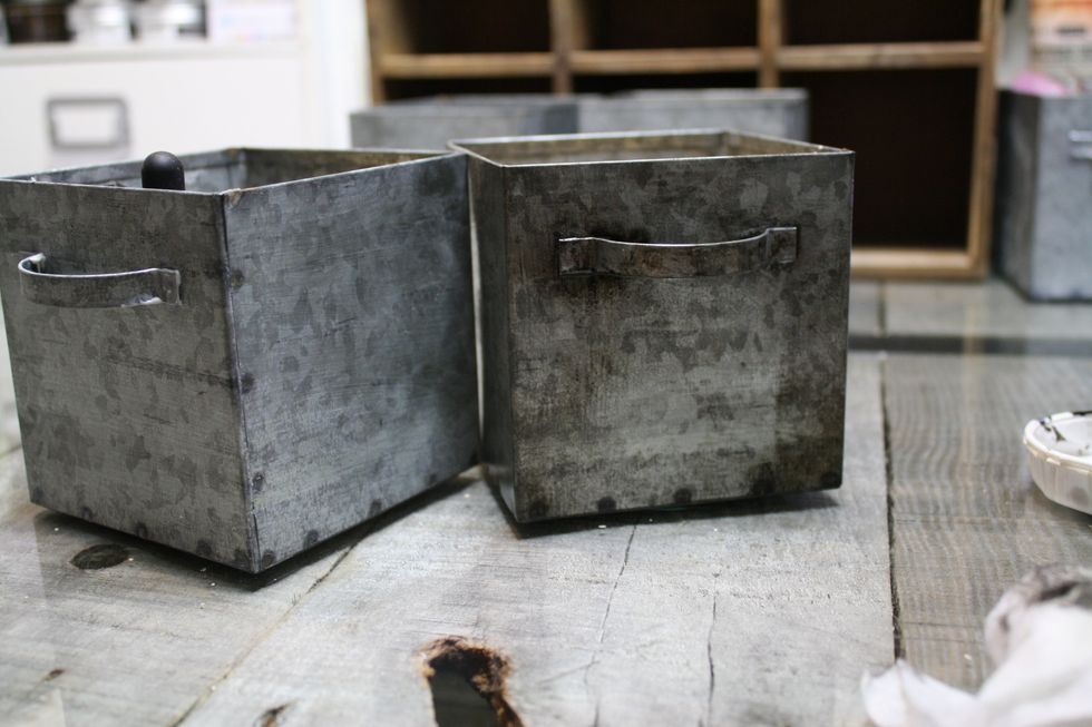 Here you can see the plain one on the left, compared to the inked one.