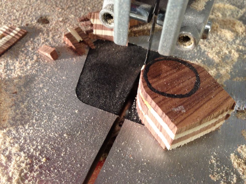 Here you go leave tail on back end.