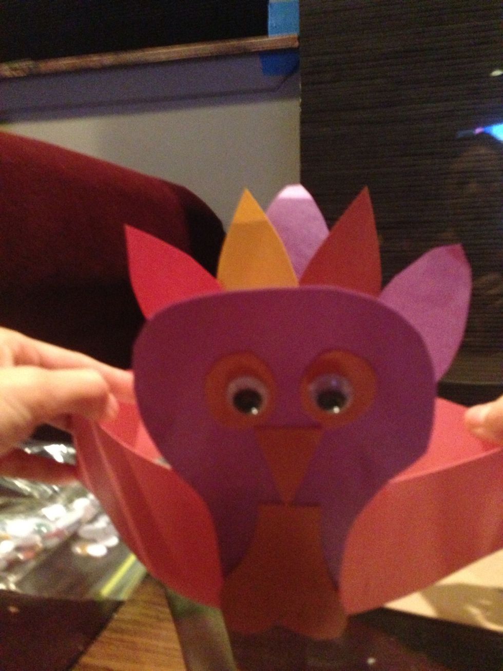 Here you have turkey hat for thanksgiving.