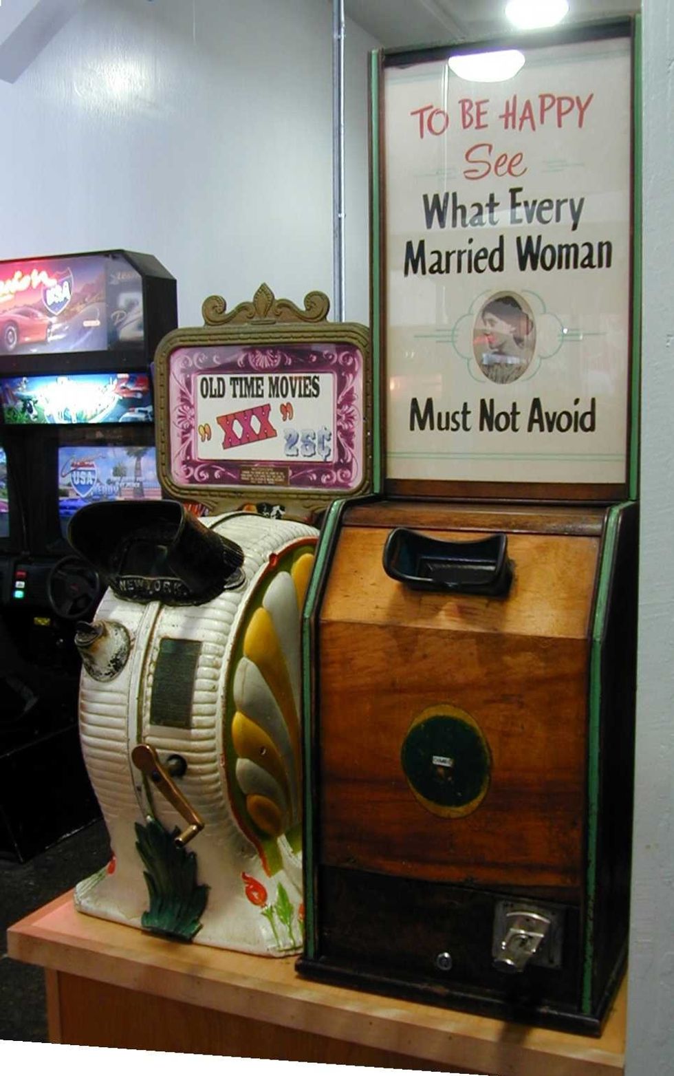 Here you'll find hand-cranked music boxes, coin-operated fortune tellers, Mutoscopes, video games, love testers, player pianos, peep shows, photo booths, dioramas, video games and more.