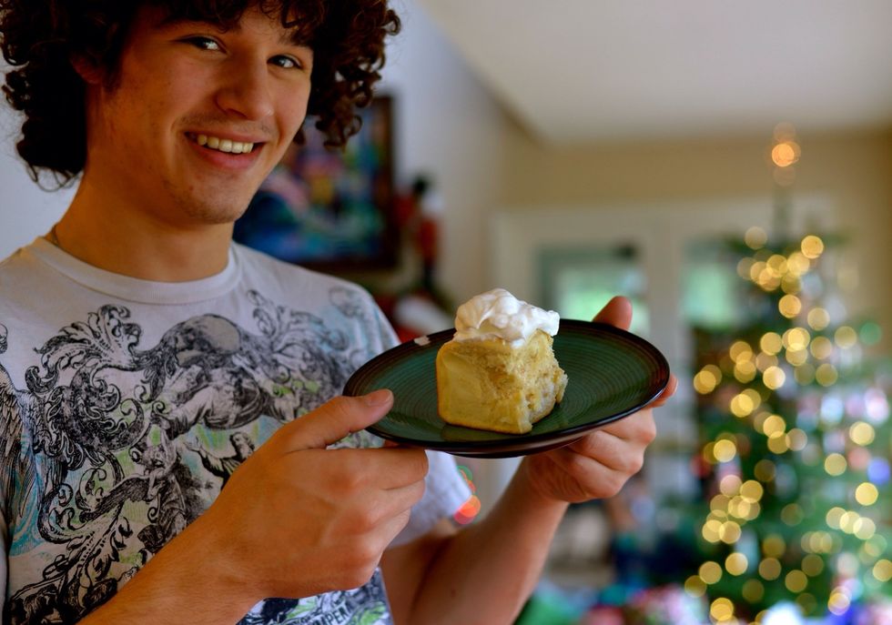 Hey there's the brother you've come to know so well! (He's featured in several other guides of mine. Shhhh. I don't think he knows!) ;)