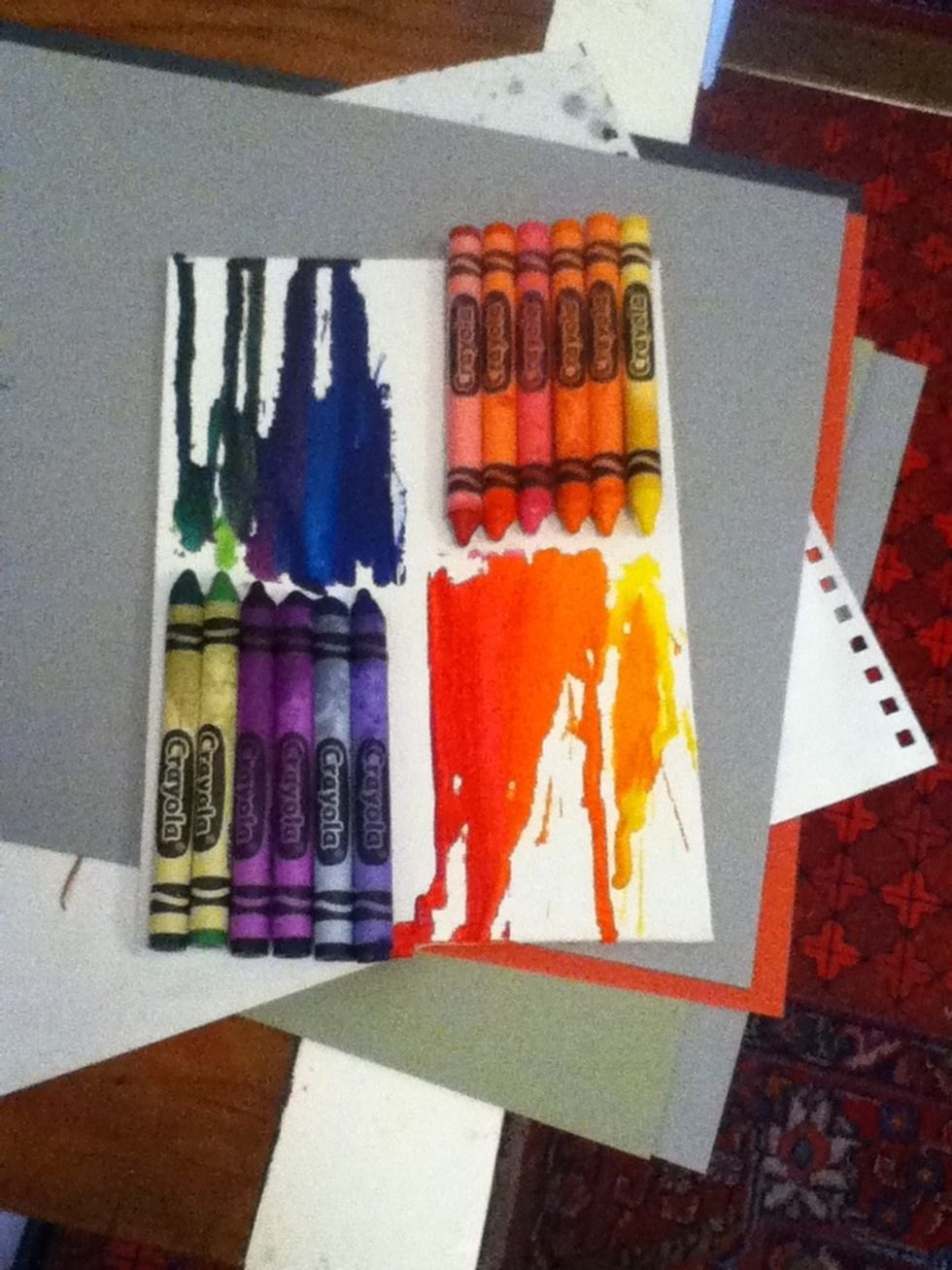Hi there! We are gonna make crayon art with a twist! Like this one up top