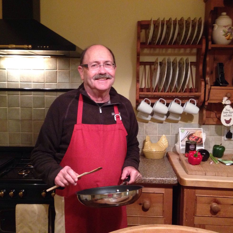 Hola! La receta que voy a presentar fue creada por HelloFresh. Est\u00e1 basada en una receta Siciliana.