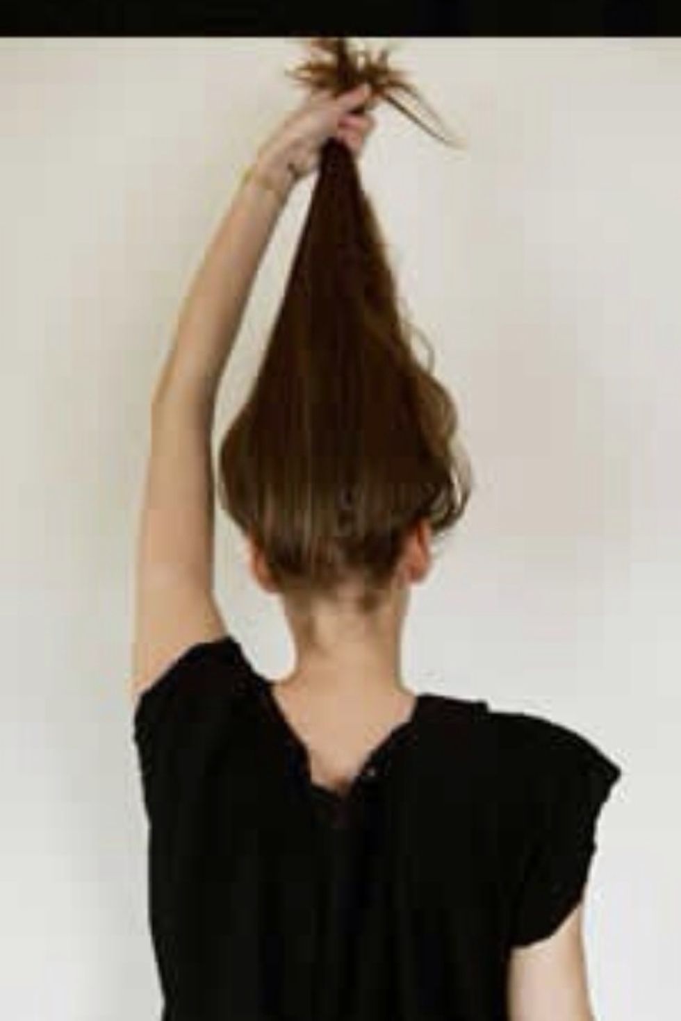 Hold hair straight up