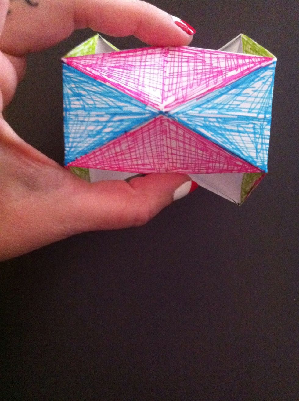 Hold like so & pinch...