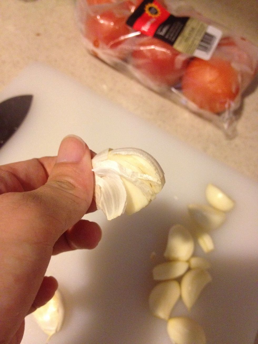 Hold the peaking part squeeze gently.