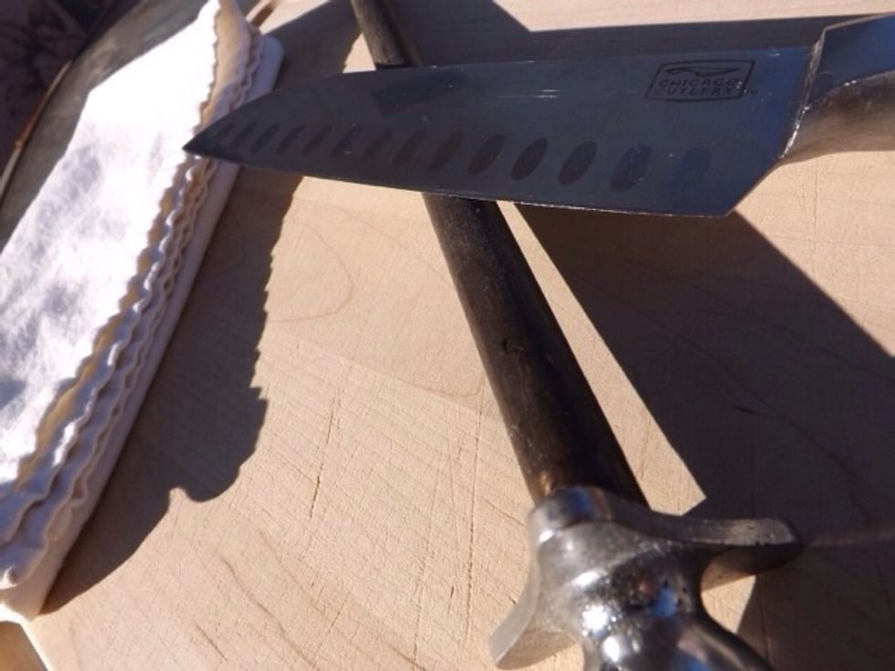 Hold your steel firmly in one hand, with the knife in the other. Always starting from the butt of the blade to the tip, making smooth strokes\u00a0at a forty-five degree angle to the steel.