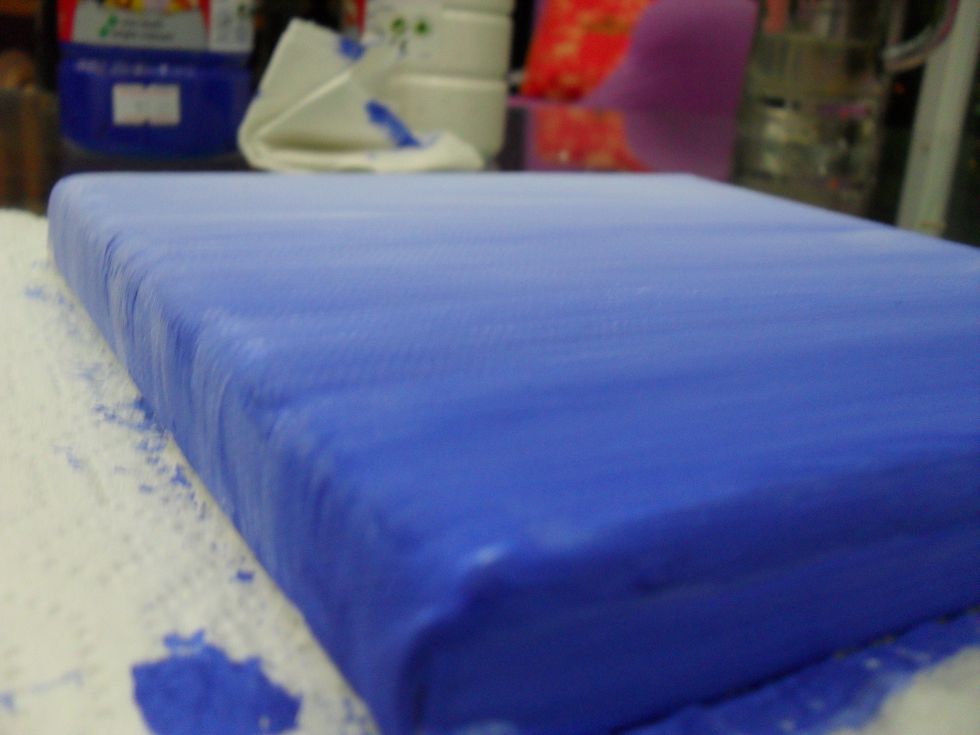 Hopefully I could help you learn how to make an Ombre painting, and you can put anything on top of it, white flowers, a black and white silhouette :) Have fun :D