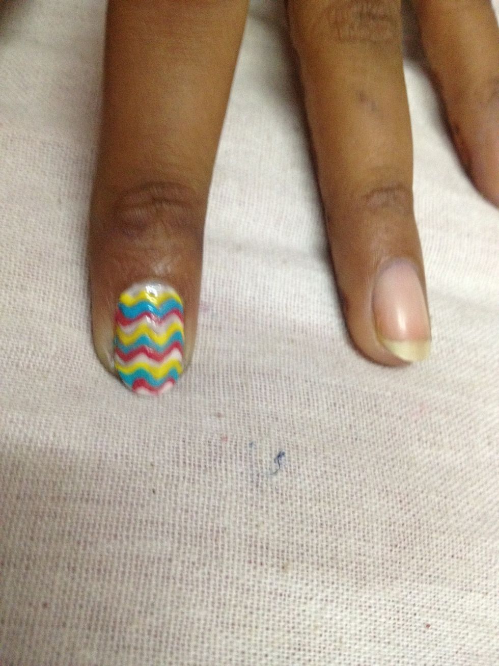 Horizontal zig zag.. I just use random colours in sequence..don't colour the base because it won't show and simply make it thicker n difficult to dry..don't leave spaces..try going in a sequence...!!!