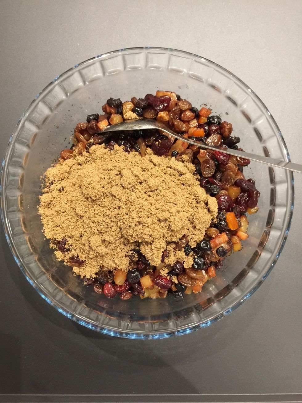 Hours after or the next day, Put sugar over the fruits