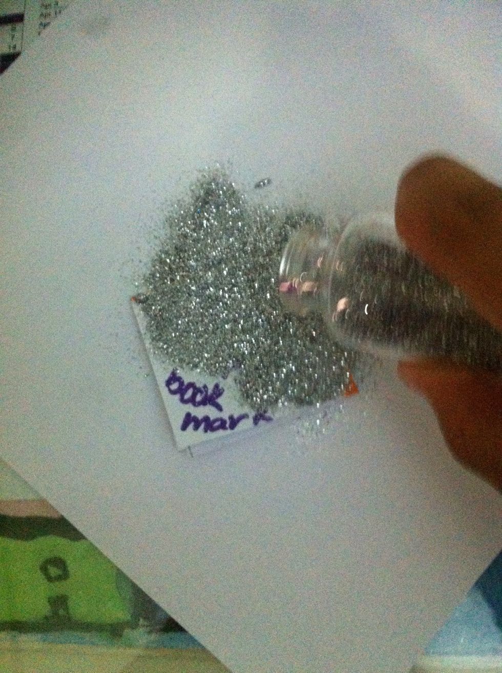 I add the giltter\u2728