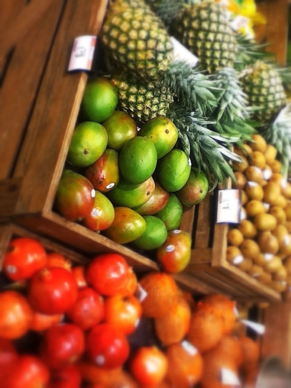 I added a TILT SHIFT effect with a CIRCULAR pattern. The trick is to blur out less detailed part of photo so that the most detailed part looks even more detailed. hehe.