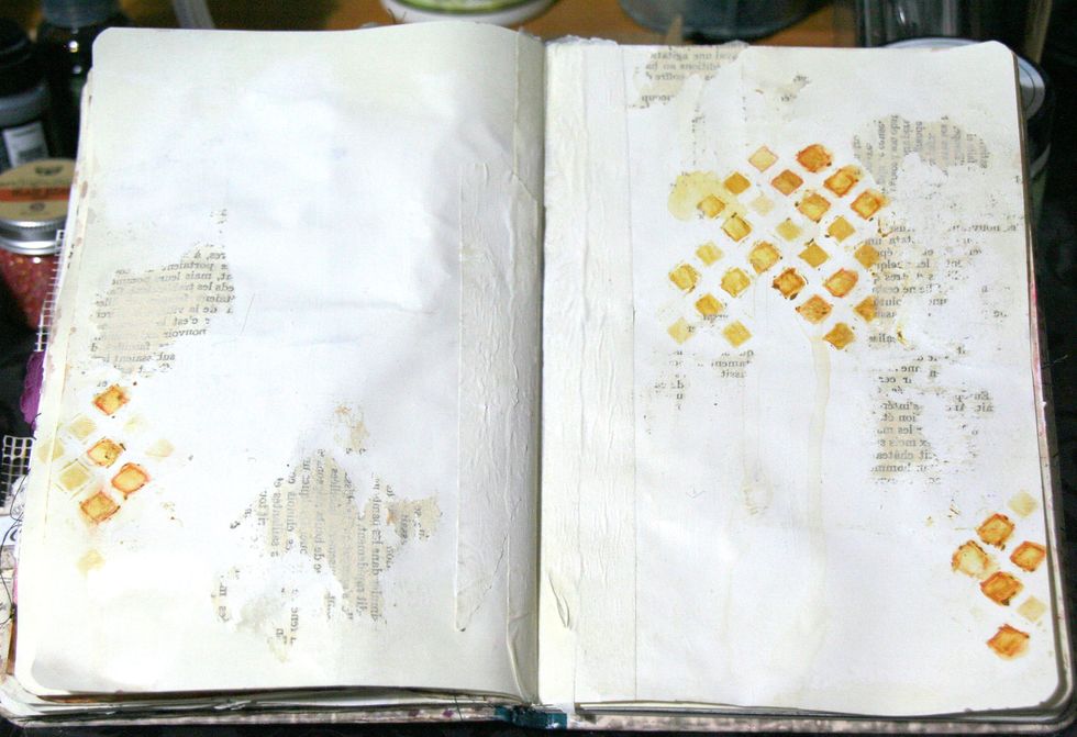 I added Heavy gesso white and this step is done :)