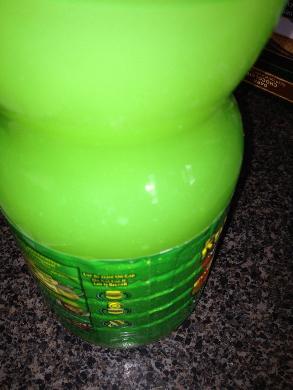 I added lemon once it was done but you can add anything from jam, chocolate syrup, caramel , strawberries etc