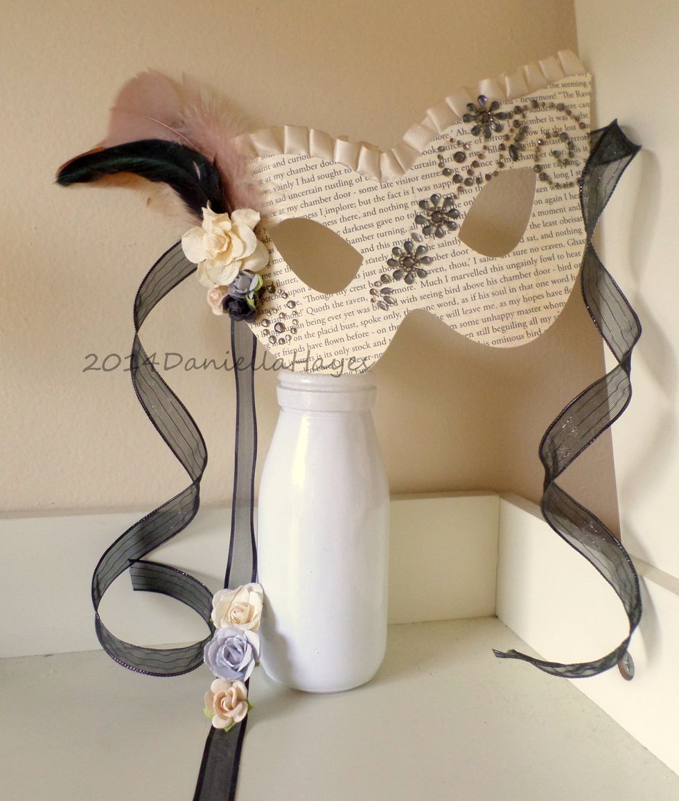 I added some pleated ribbon to the top to finish it off. I LOVE how it came out and I can't wait to wear it for Halloween!