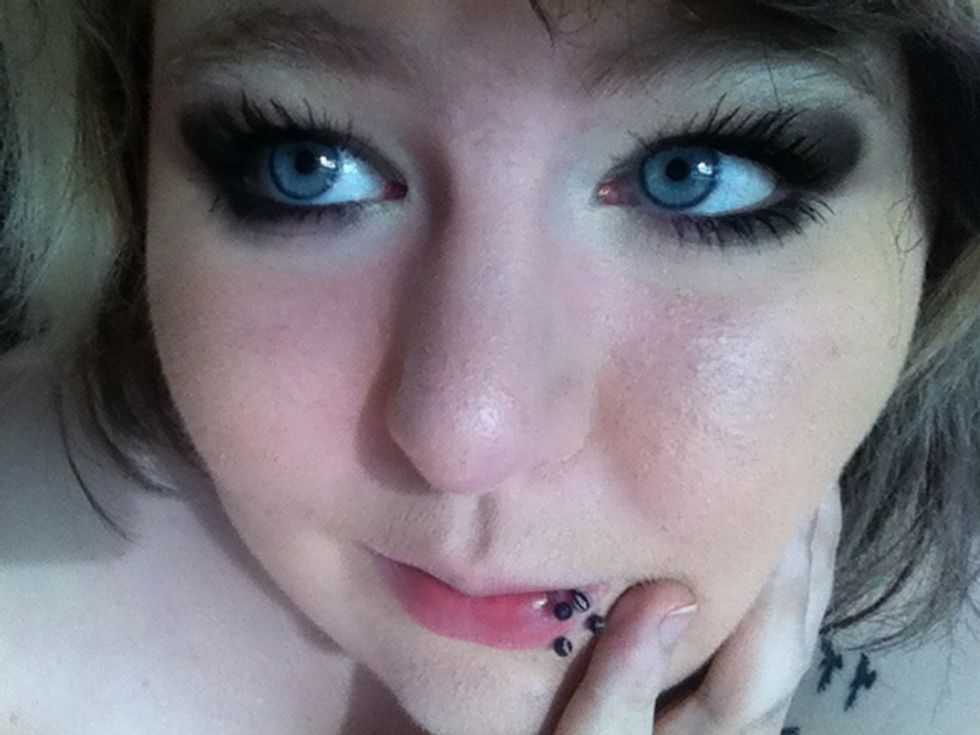 I also like to add the lightest color (in this case the cream) into the inner corners of my eye and along the bottom. It brightens you up :) feel free to post any questions or comments :D