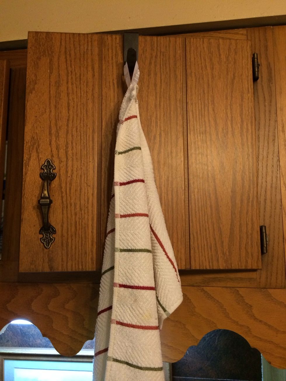 I also love the single hooks for my kitchen towels.