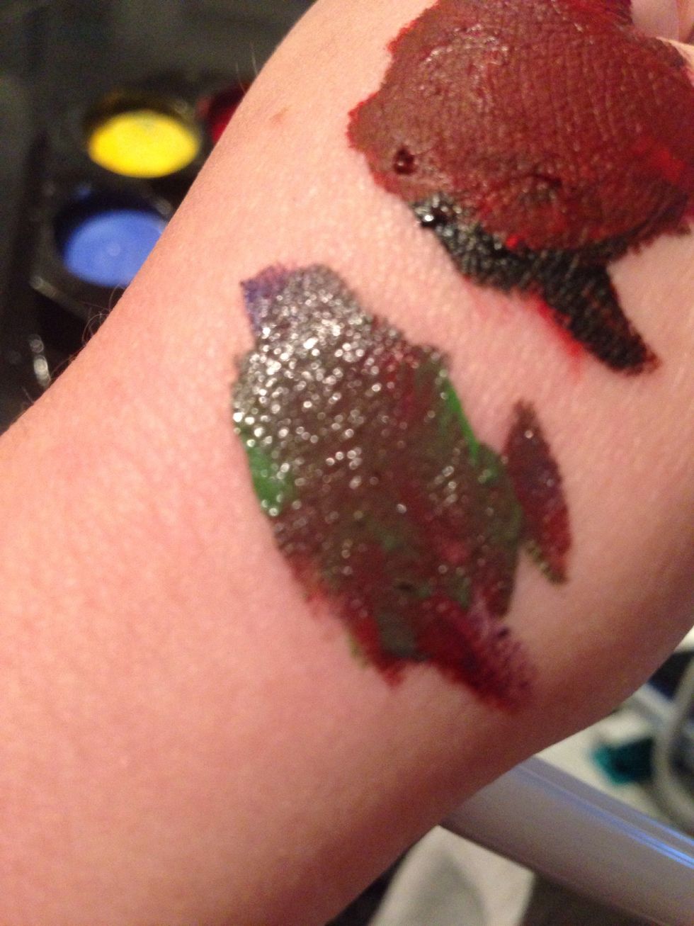 I also mixed a green brownish color to get a more realistic affect. Mix and play with colors until your happy