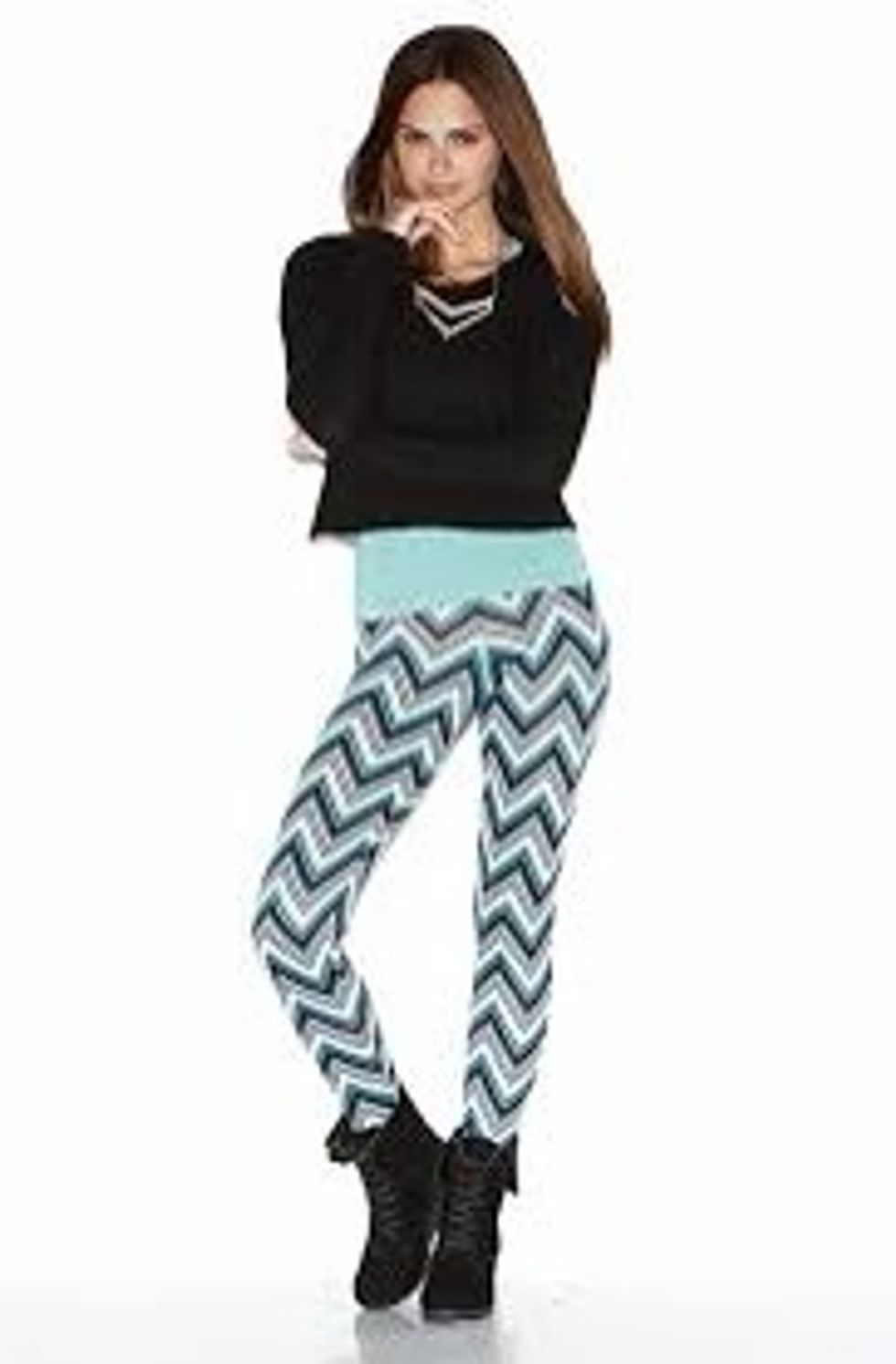 I also suggest patterned leggings\ud83d\ude0d I'm obsessed. As you can see they have placed this with a crop top with a tank top under it! Great fall look!