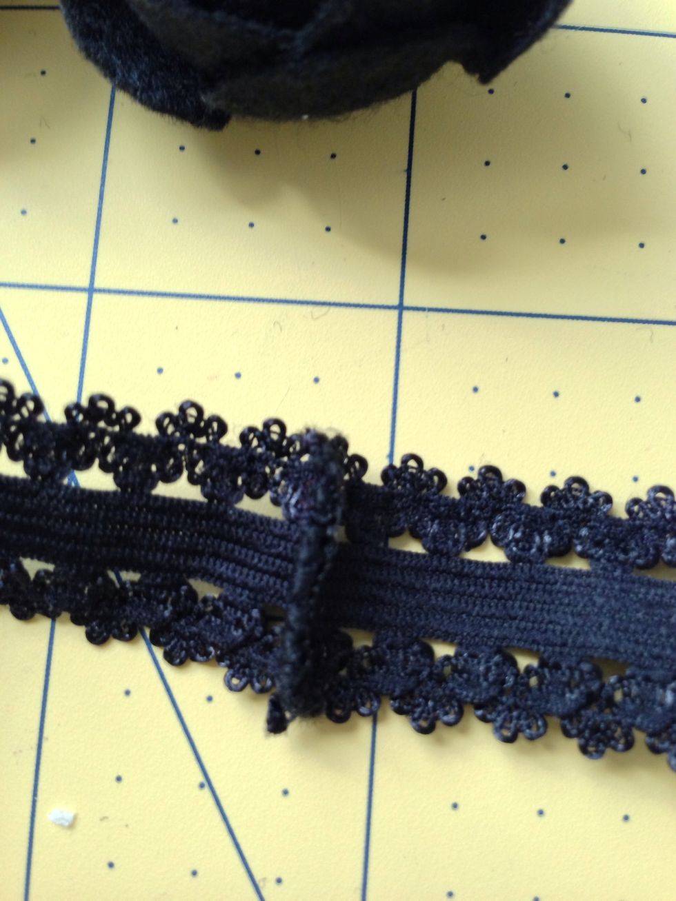 I always glue my flowers over the seam so that it doesn't irritate or rub my little girls skin.