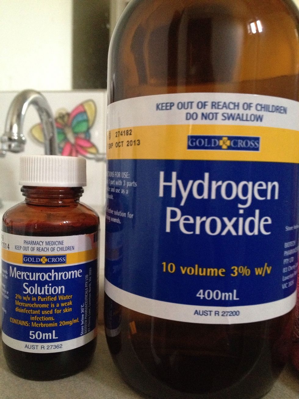 I always have these in my first aid cupboard. You can buy them at your local pharmacy \ud83d\udd34\ud83d\udd34\ud83d\udd34BEWARE!!! MERCUROCHROME STAINS!!! ONLY BLEACH WILL REMOVE!!!\ud83d\udd34\ud83d\udd34\ud83d\udd34