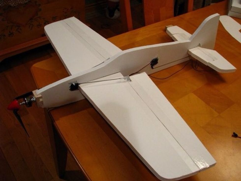I am Alexander Park and I am here to show you how to make a simple foam rc plane.
