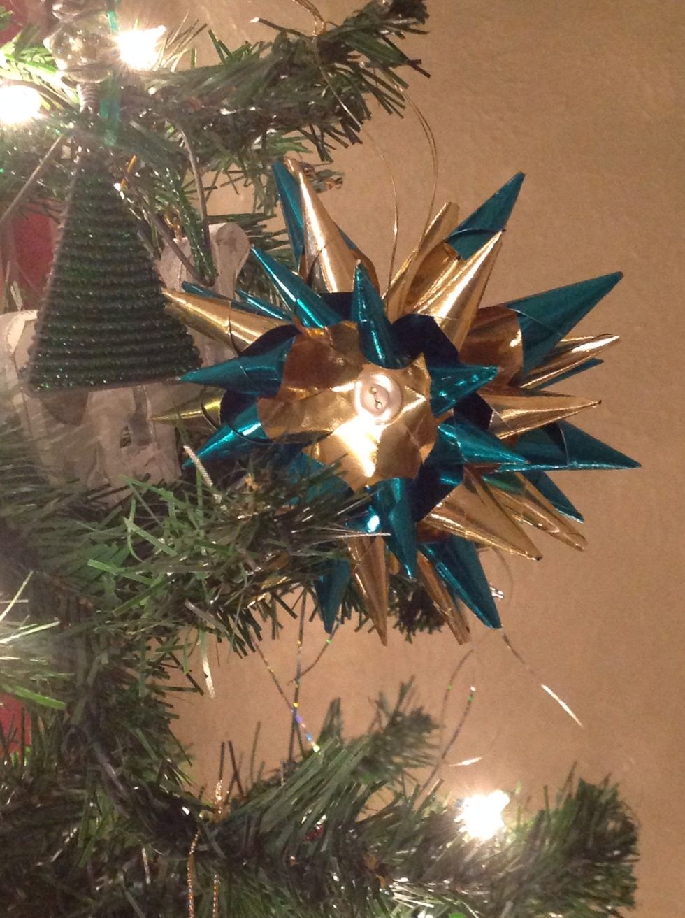 I am so glad we did this project! It was a little frustrating at first as I had been told that it was easy. It wasn't right off, but we figured it out and it was a successful family holiday project!
