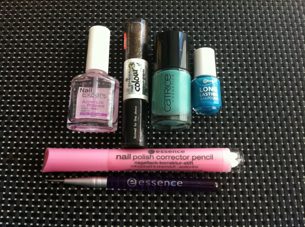 I am using: Catrice #590 'Jade is not my name', Essence Nail Colour 3 #06 'Ticket to the show', Etos long lasting nailpolish, Catrice top coat, Essence nail polish corrector pen, Essence dotter pencil